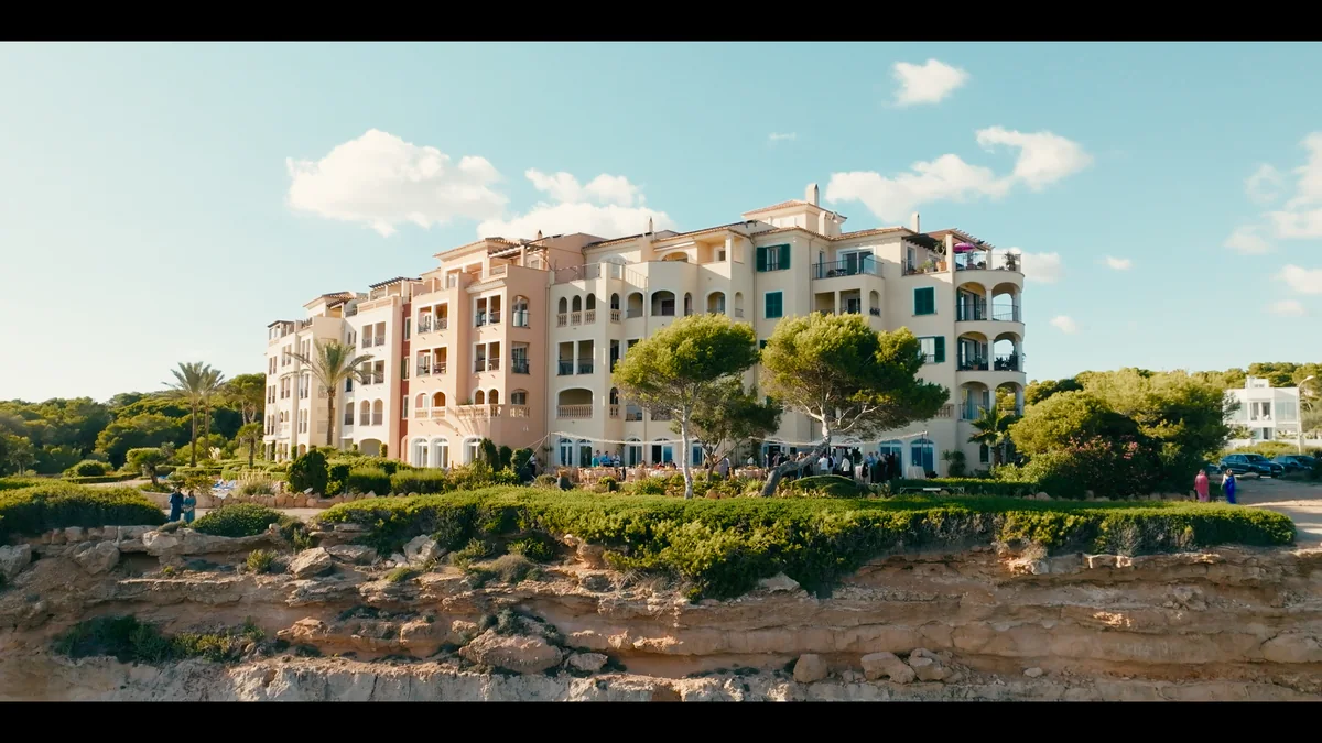 Hotel setting beside a coastal landscape